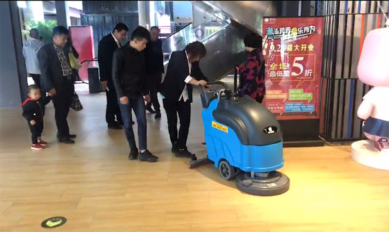 商場超市洗地機客戶案例