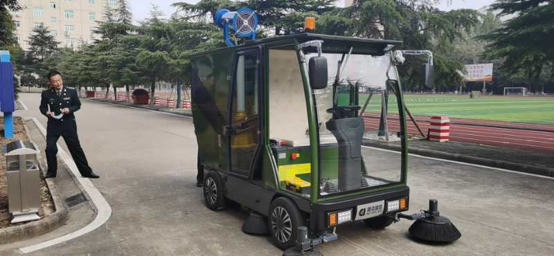 北京、武漢軍隊(duì)交機(jī)DJ2300GYWP掃地機(jī)
